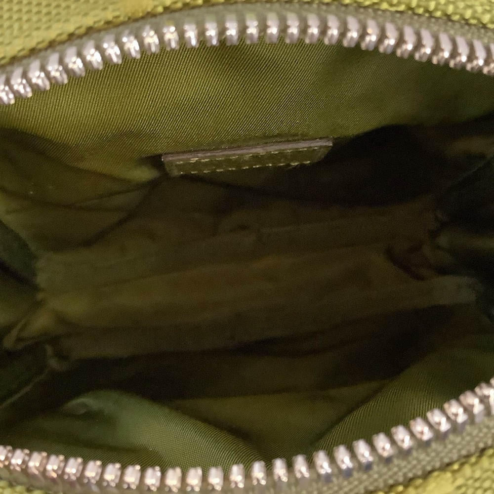 GUC Gucci Nylon Off the Grid Satchel - Picture 7 of 7